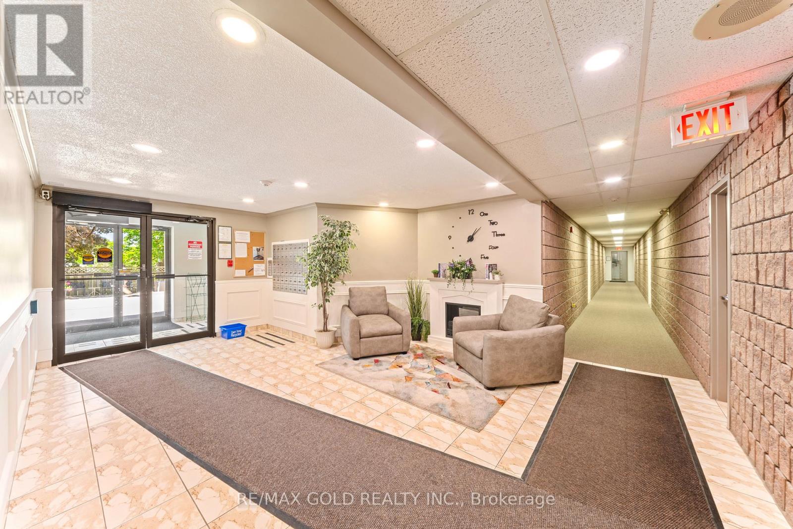 #505 850 6TH STREET E - 8