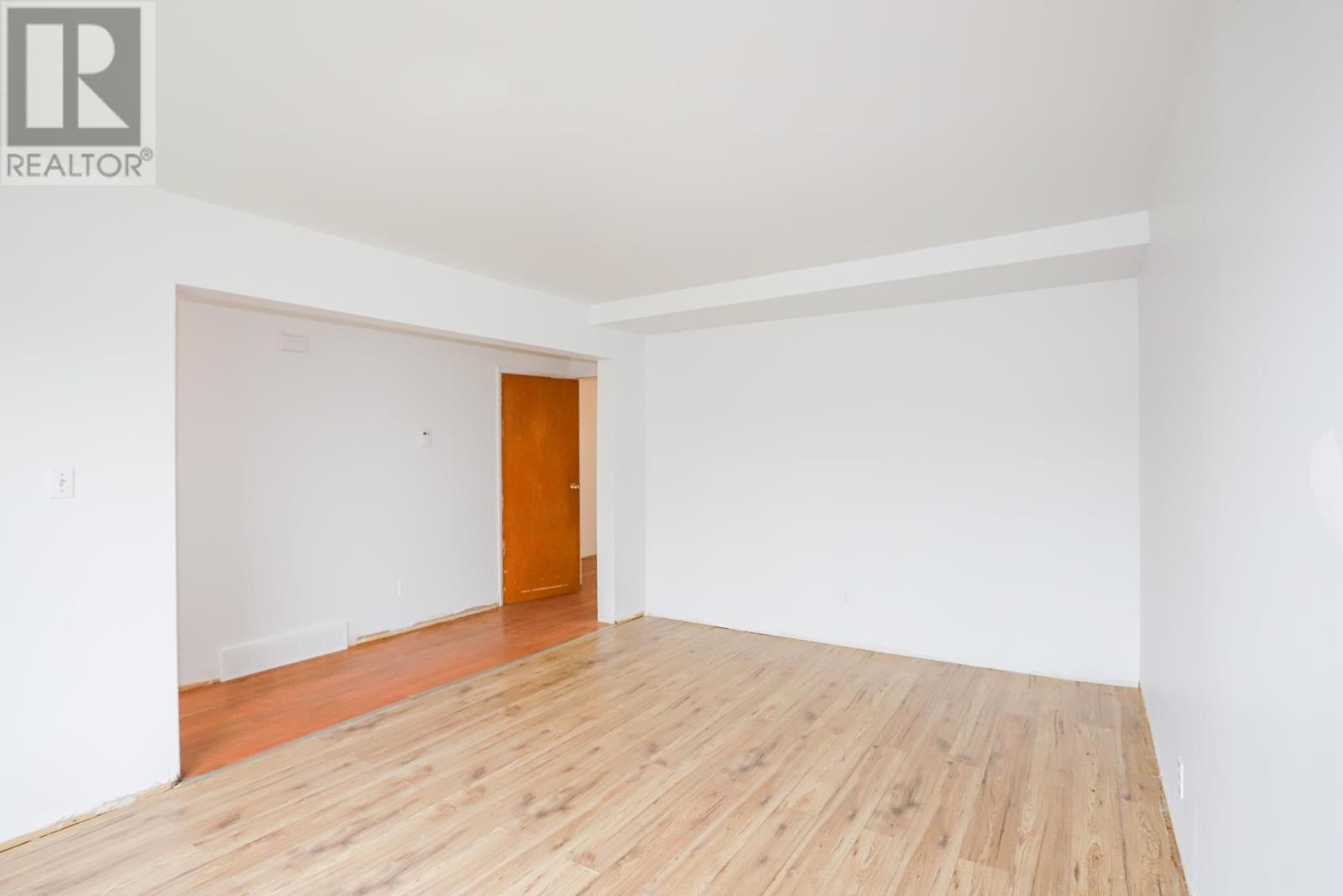 59 Jemmette ST - 16