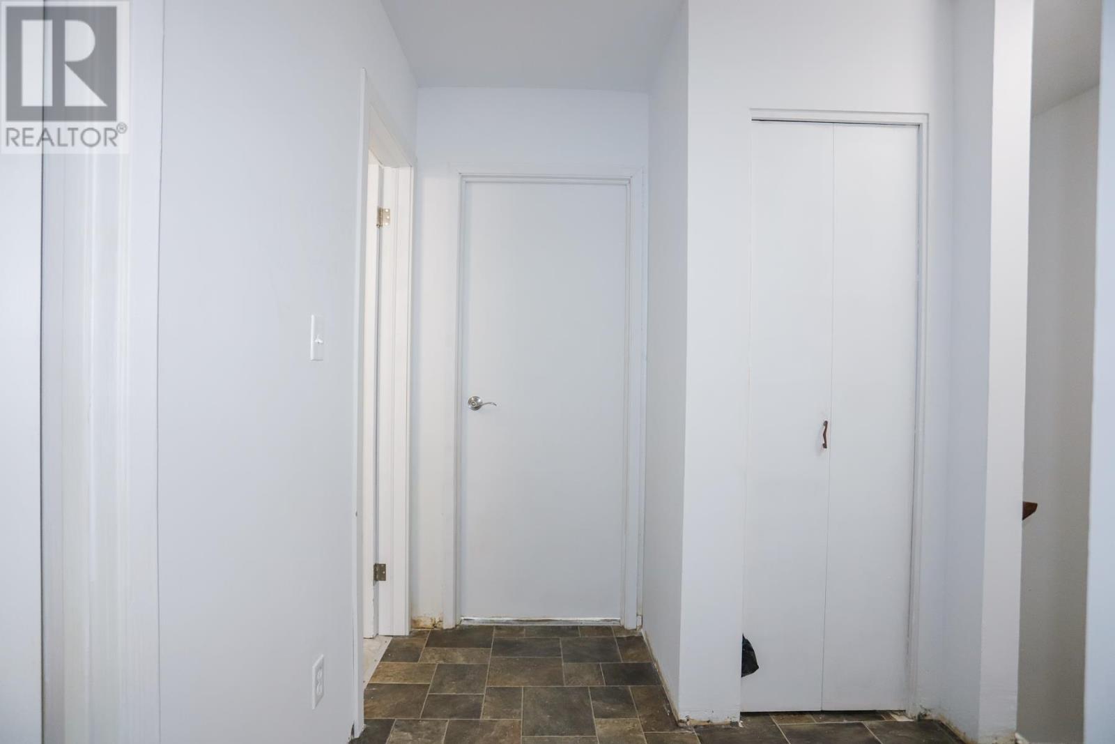 59 Jemmette ST - 24