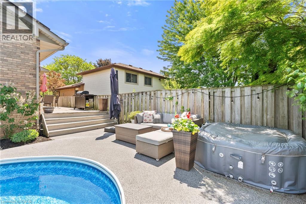 83 AMBERWOOD Street - 32