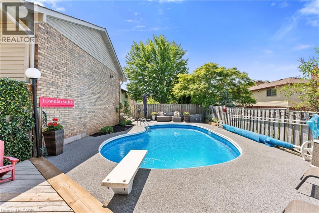 83 AMBERWOOD Street - 37