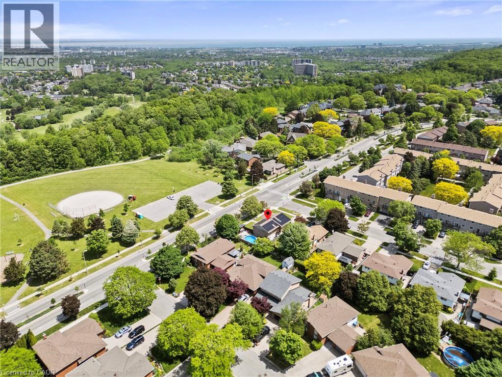 83 AMBERWOOD Street - 46