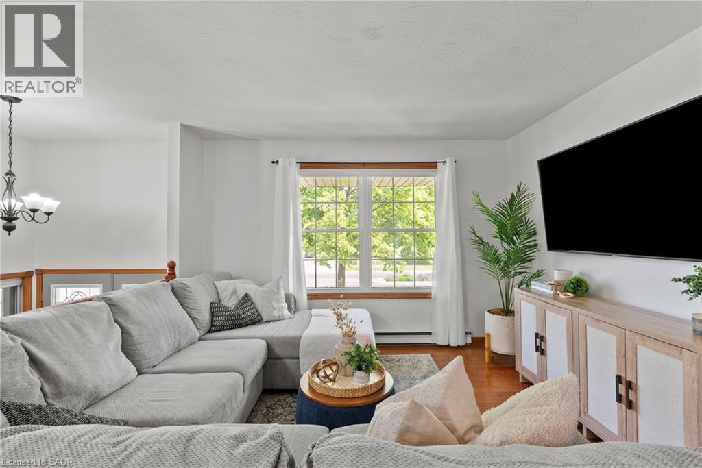 83 AMBERWOOD Street - 7