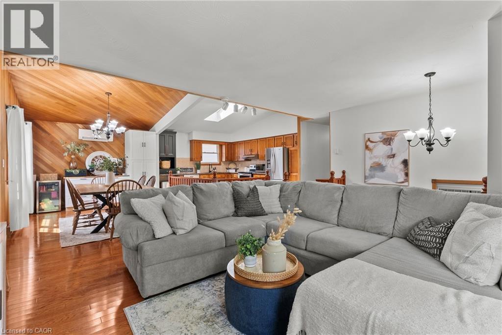 83 AMBERWOOD Street - 8