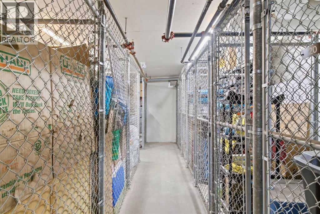 Storage Lockers