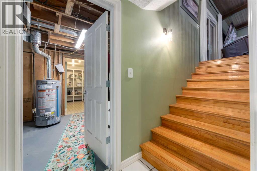 220 Oakridge Place SW - 25