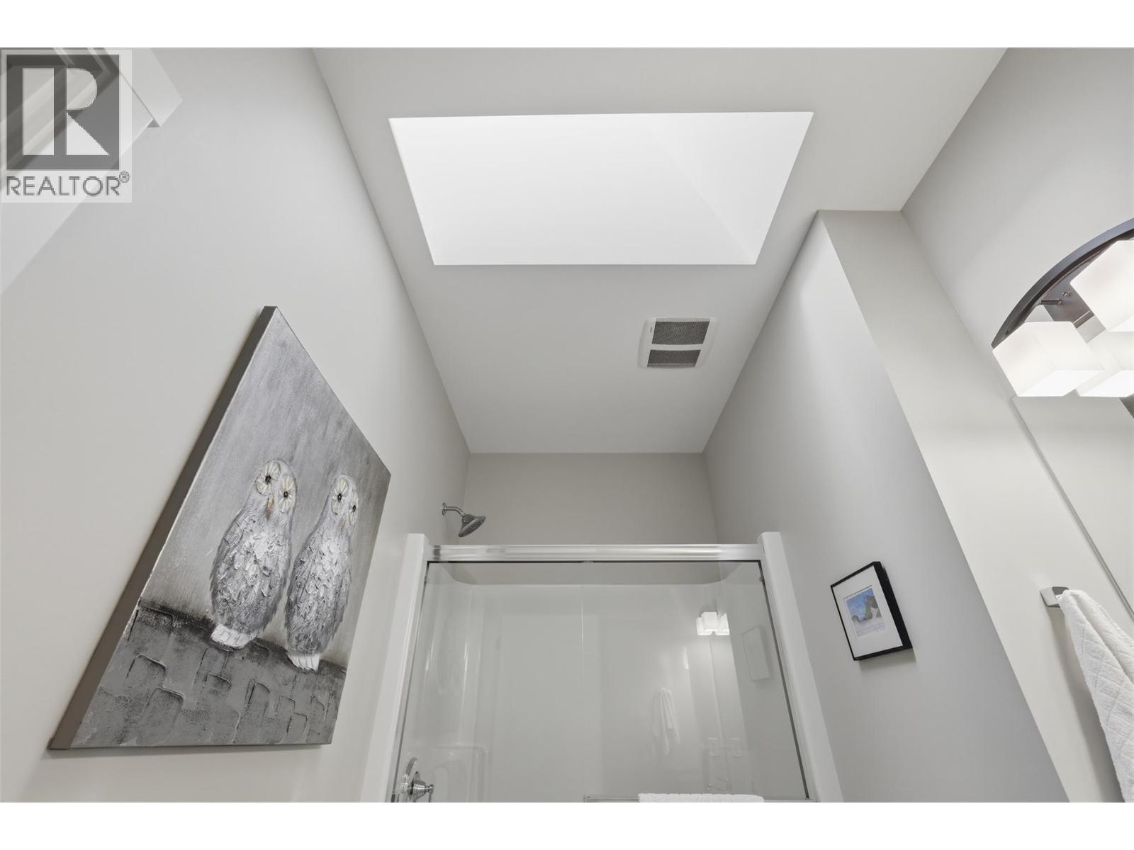 715 Belmonte Terrace - 29