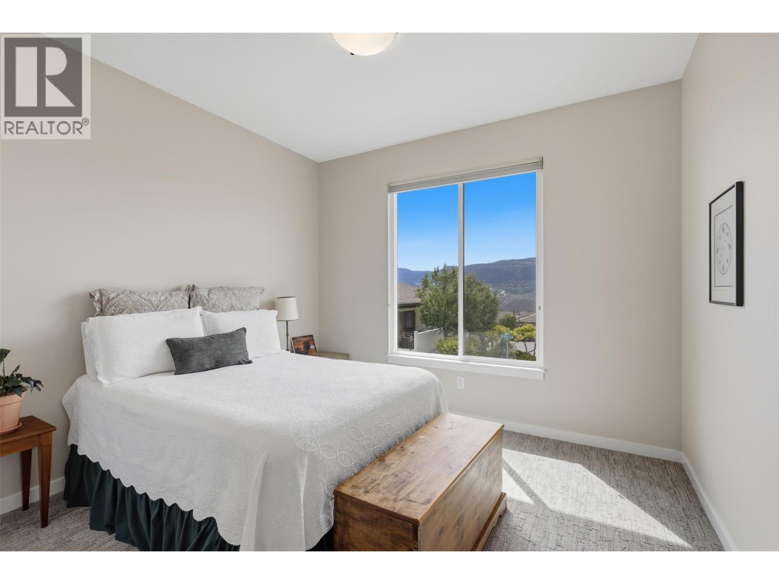 715 Belmonte Terrace - 32