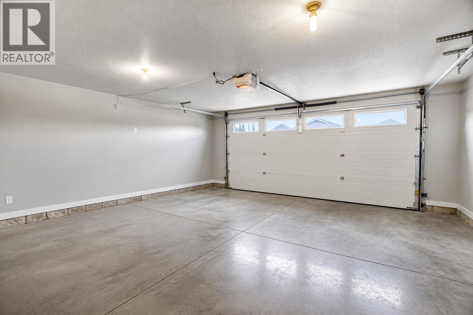 #2 111 Harbourfront Drive - 64