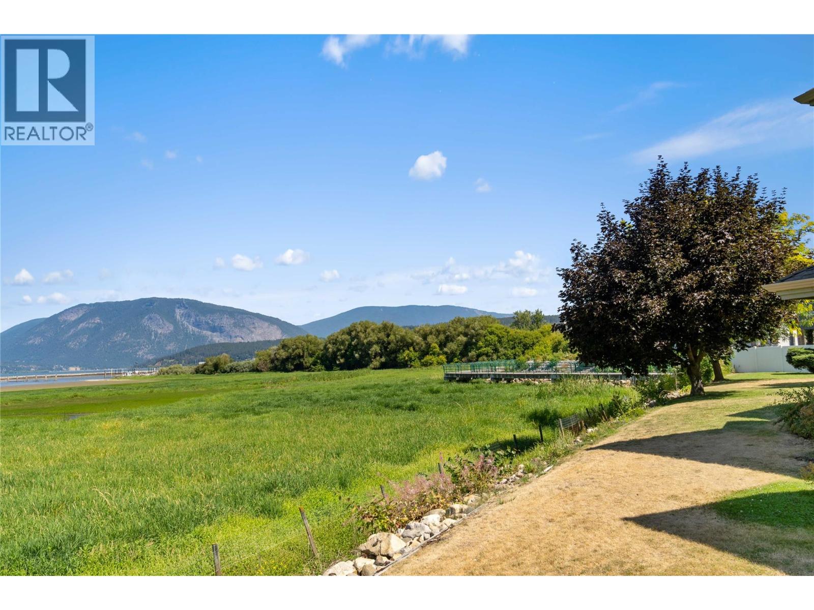 111 Harbourfront Drive Unit# 2, Salmon Arm