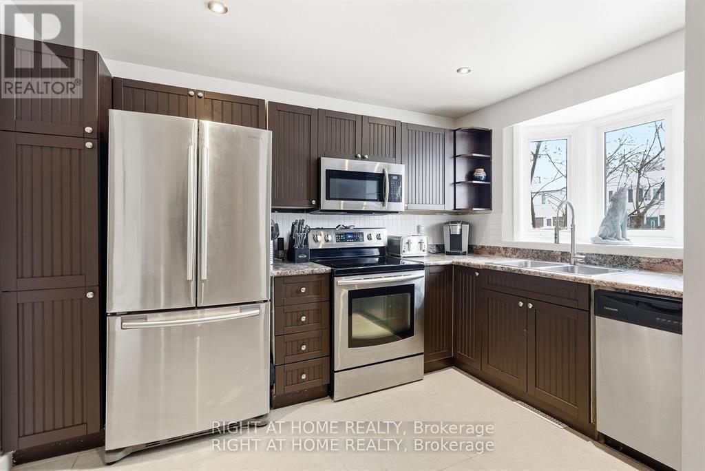 1633 LAFRANCE DRIVE - 4