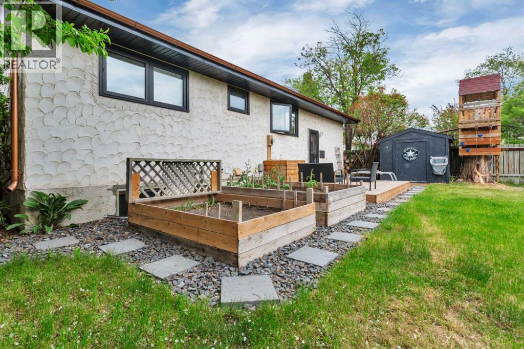 31 Macfarlane Avenue - 32