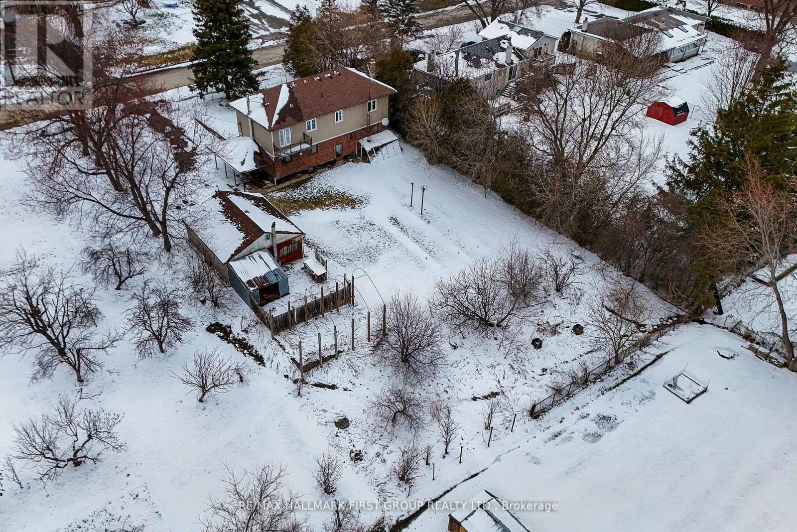 239 DAVIDSON STREET - 11