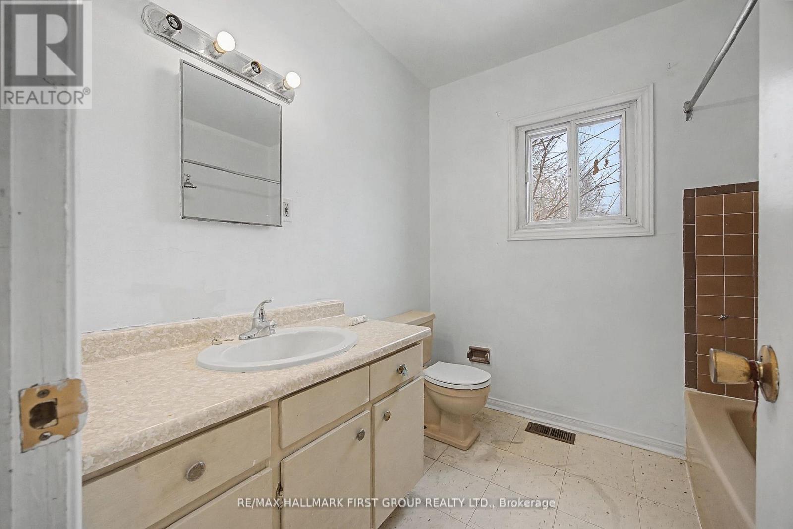 239 DAVIDSON STREET - 31