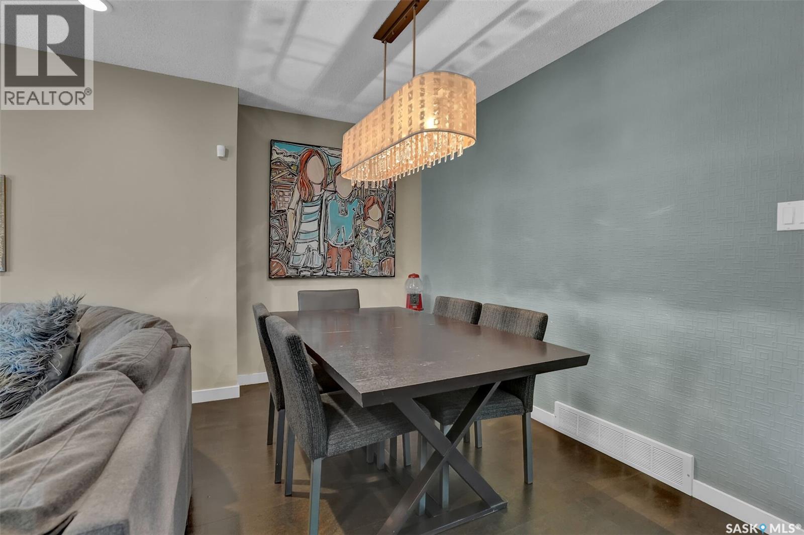 3402 PHANEUF CRESCENT E - 7
