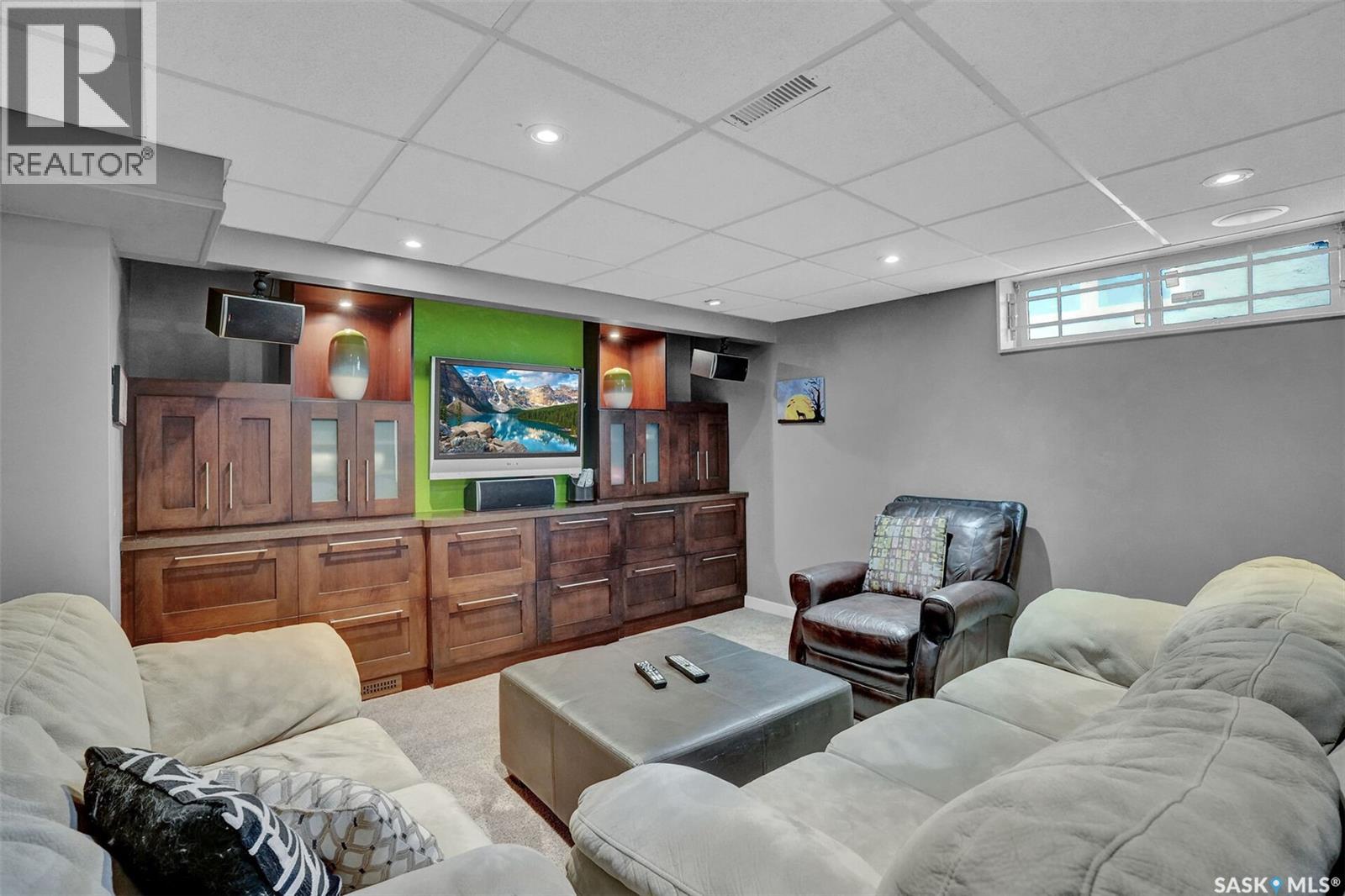 3402 PHANEUF CRESCENT E - 33