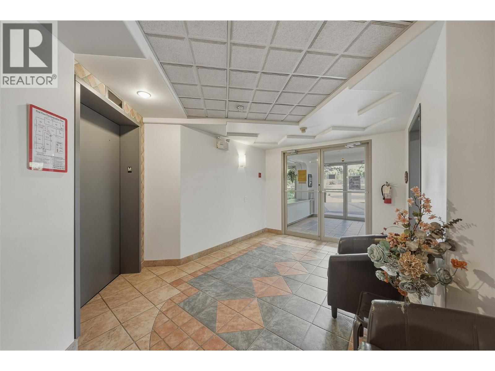 #104 2169 FLAMINGO Road - 36