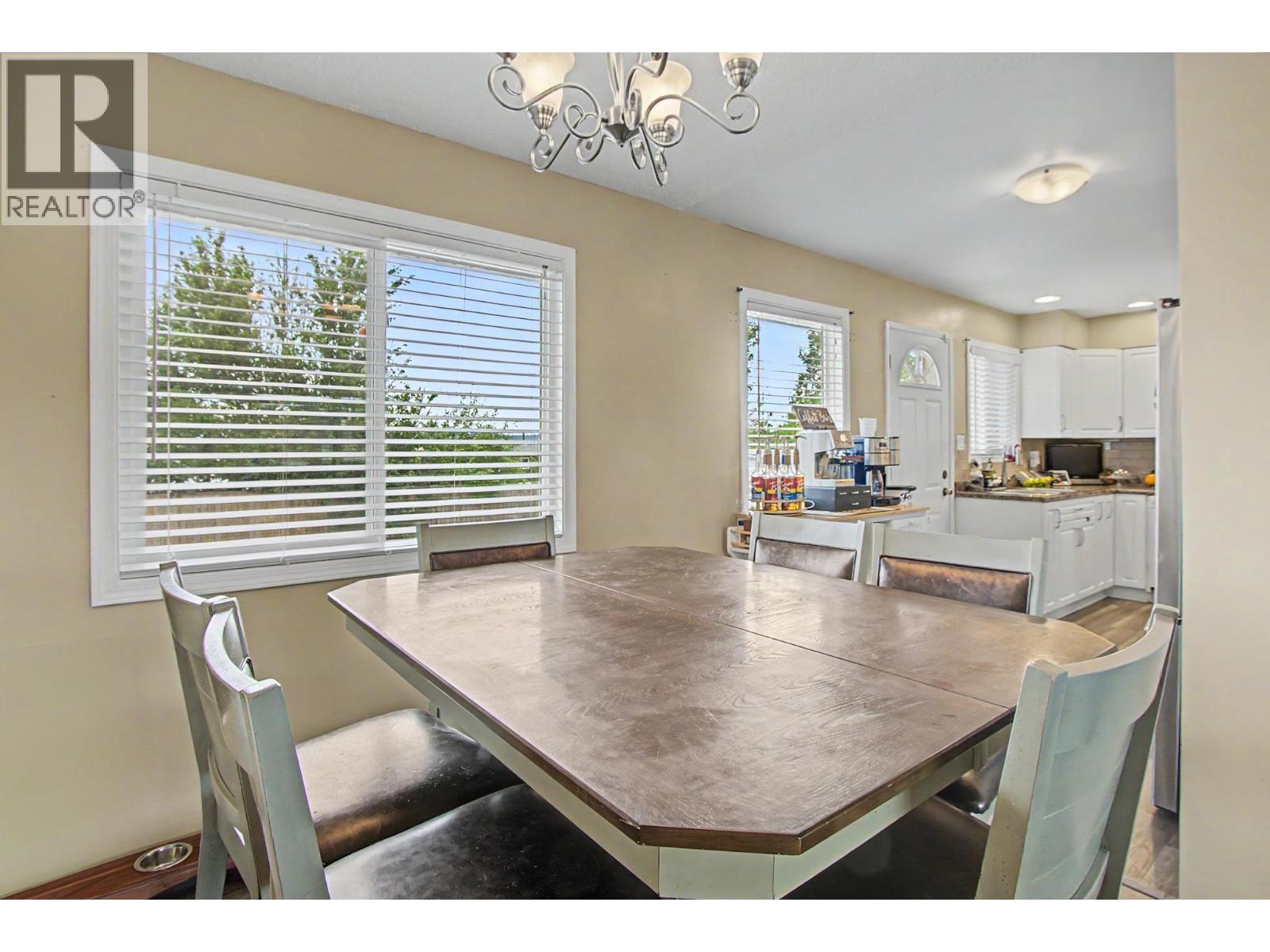680 UNION STREET - 11