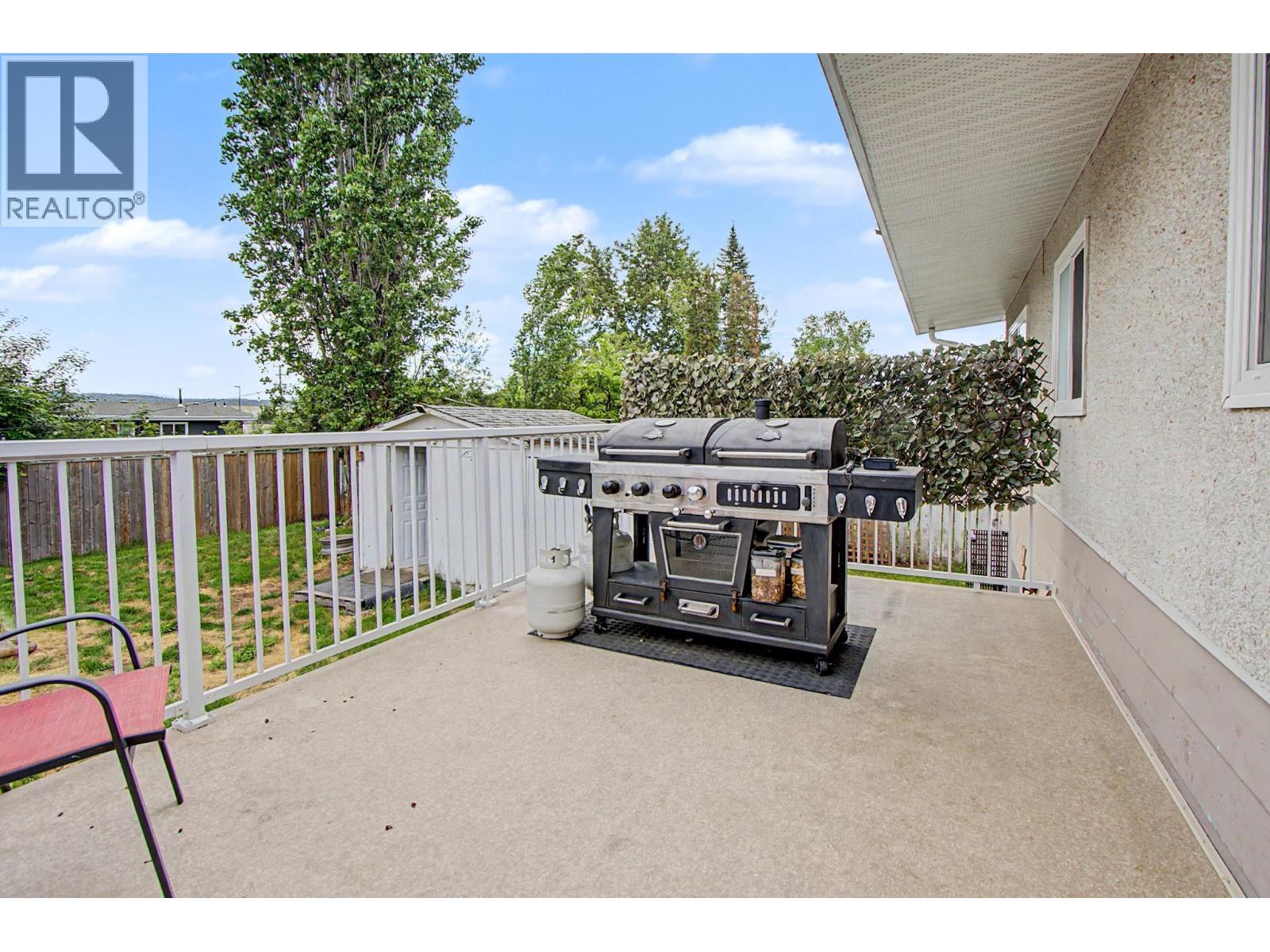 680 UNION STREET - 26