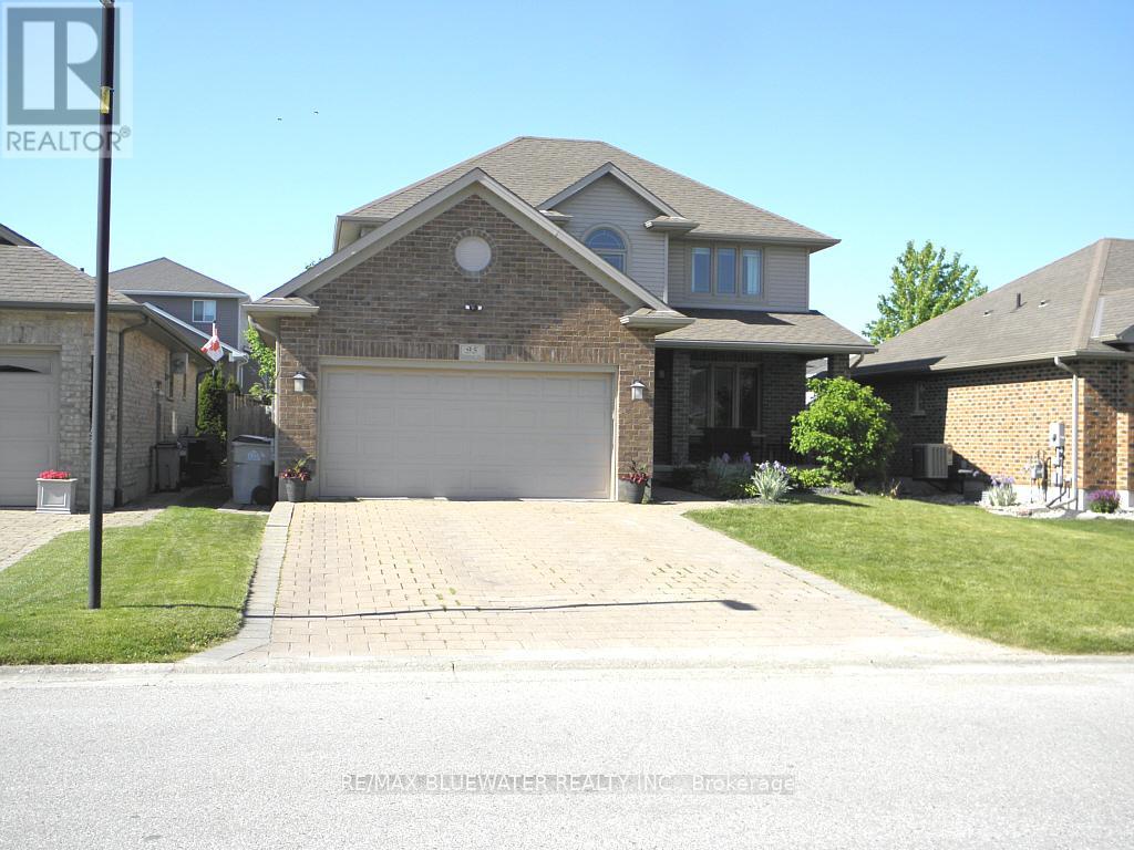 95 DEBORAH DRIVE - 27