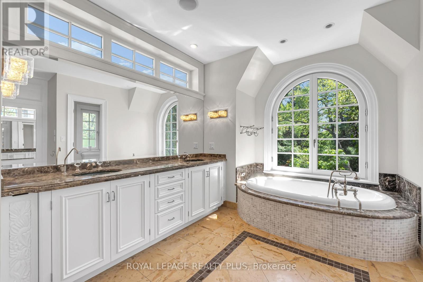 1476 CARMEN DRIVE - 22