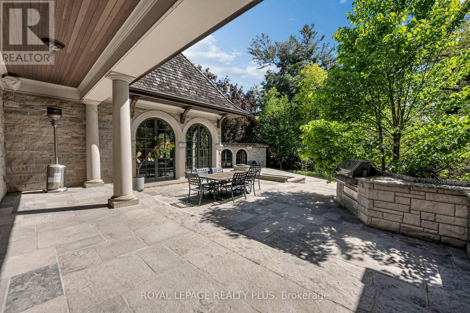 1476 CARMEN DRIVE - 42