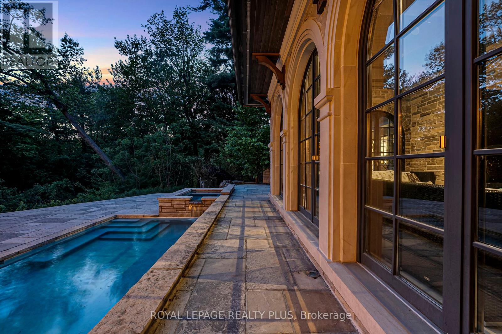 1476 CARMEN DRIVE - 46