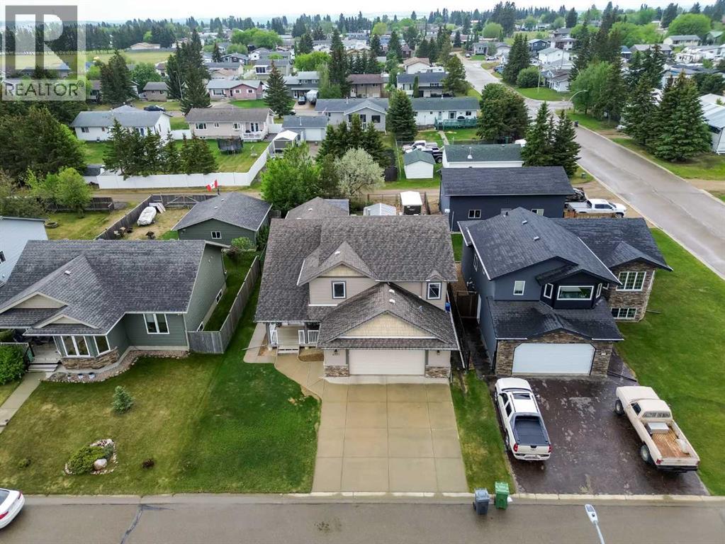 4721 58 Avenue - 50