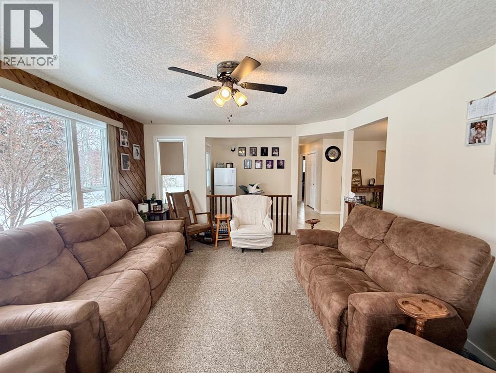 14371 TWP RD 1072 - 23