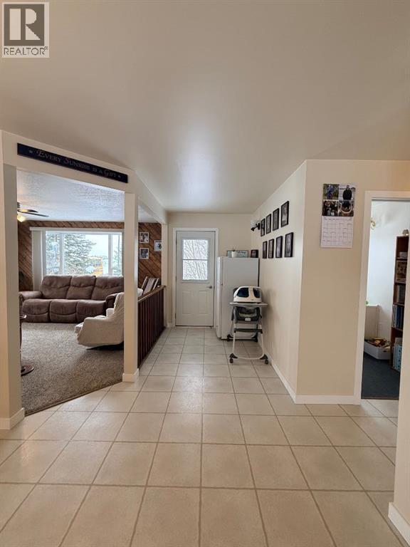 14371 TWP RD 1072 - 20