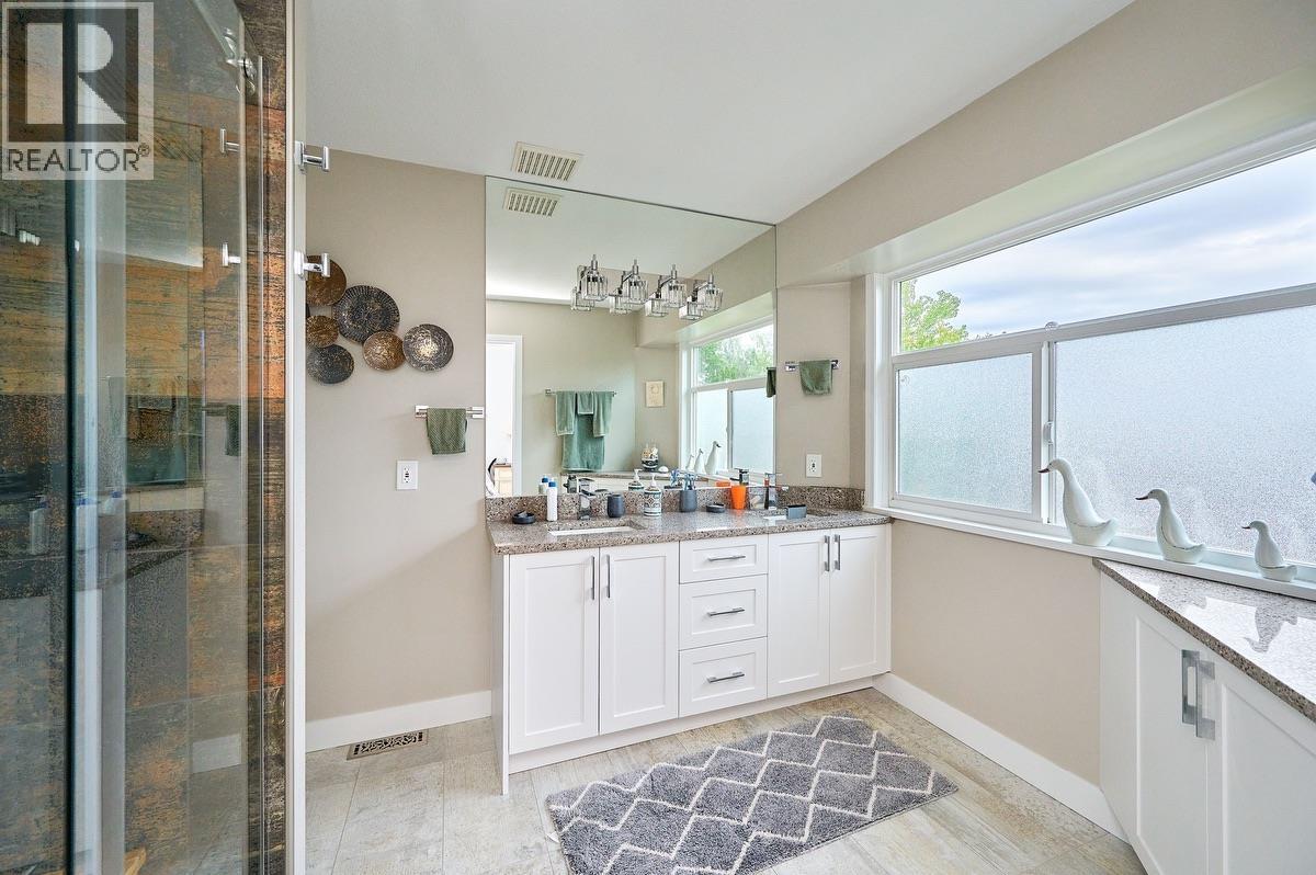 4443 DAWN Place, Delta