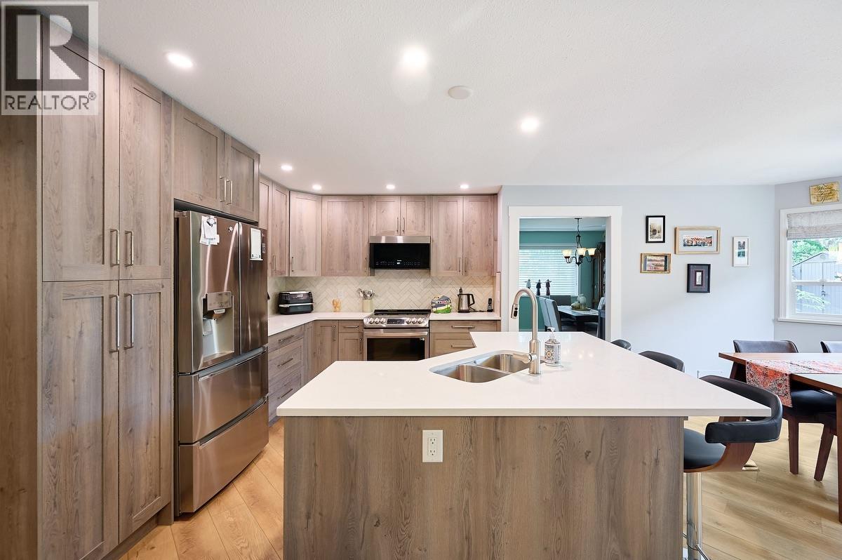 4443 DAWN Place, Delta