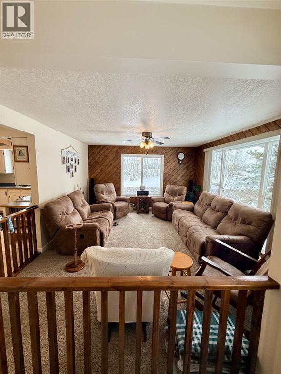 14371 TWP RD 1072 - 22
