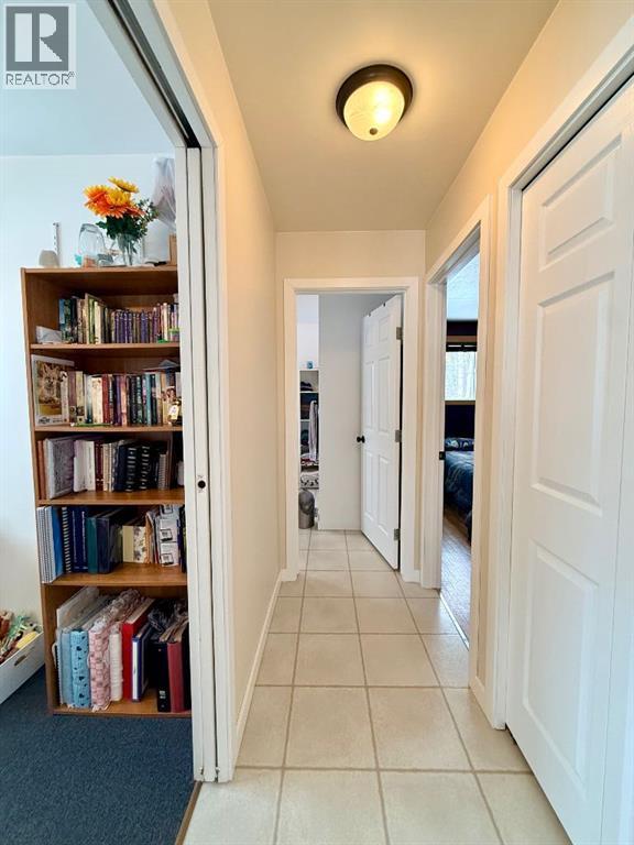 14371 TWP RD 1072 - 24