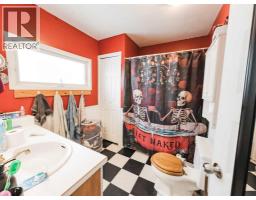 5008 Tardiff Avenue, Fort Vermilion, AB T0H1N0 Photo 11