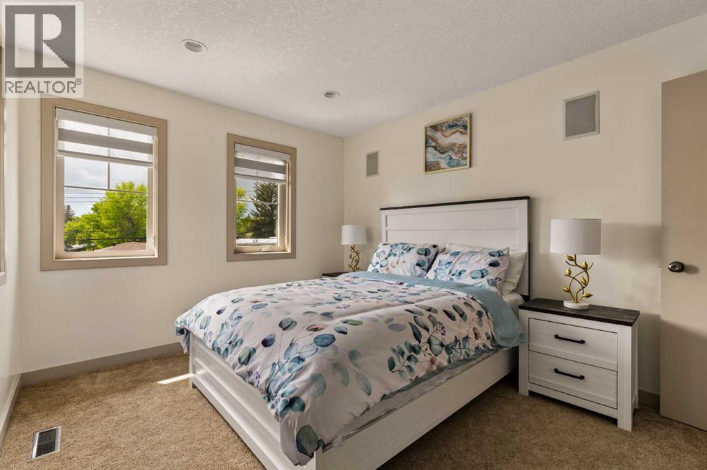 3127 40 Street SW - 29