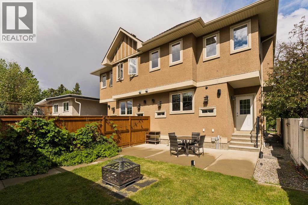 3127 40 Street SW - 41