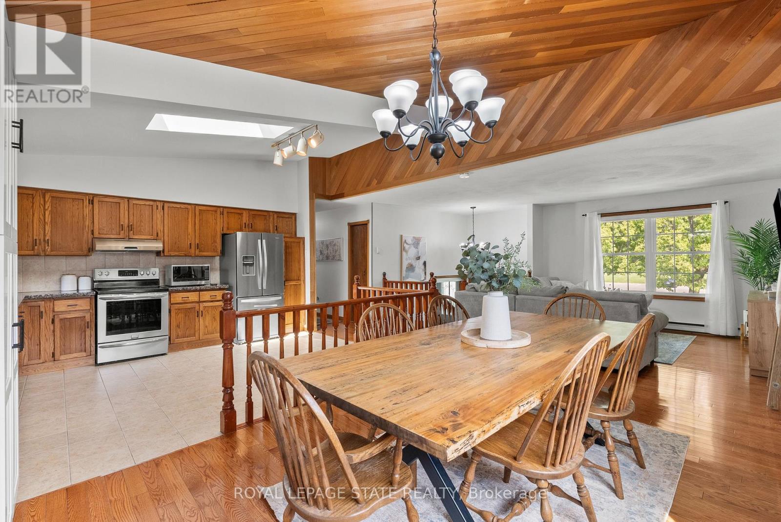 83 AMBERWOOD STREET - 10