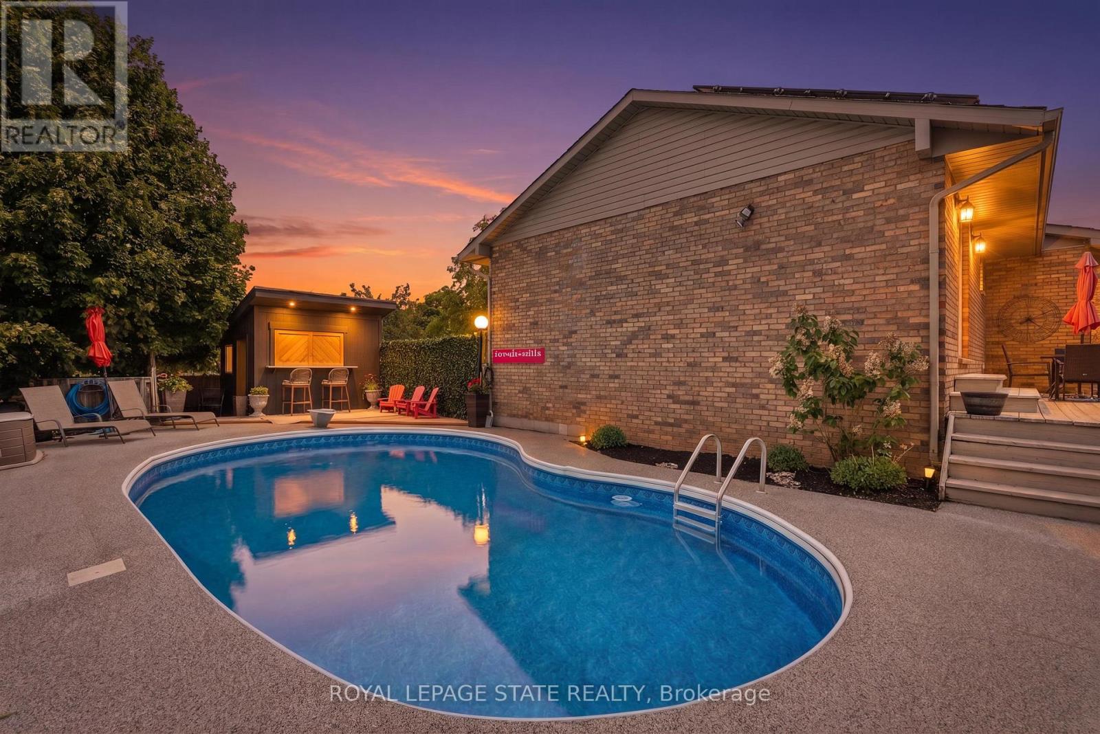 83 AMBERWOOD STREET - 36