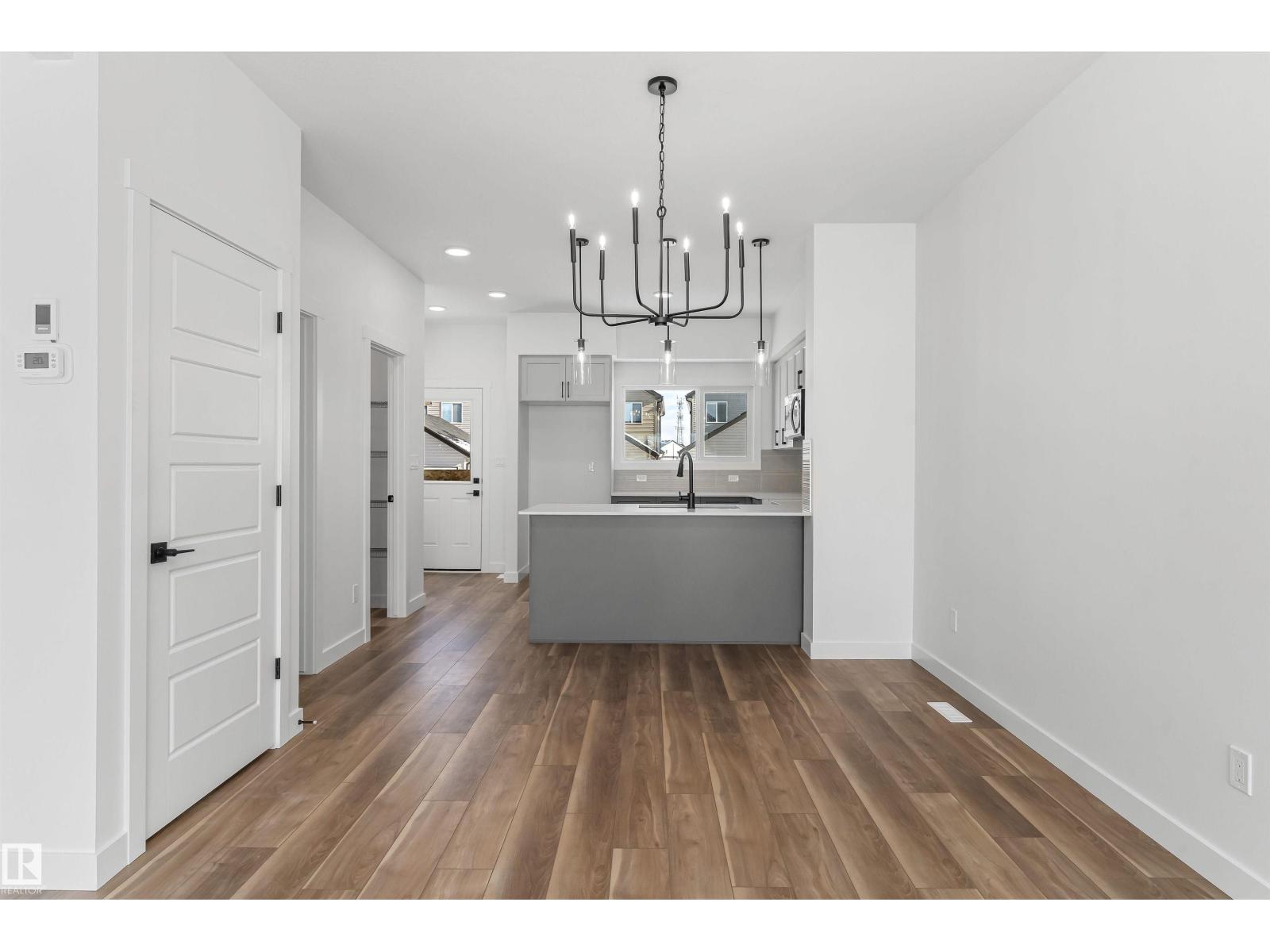 4203 63 ST - 10