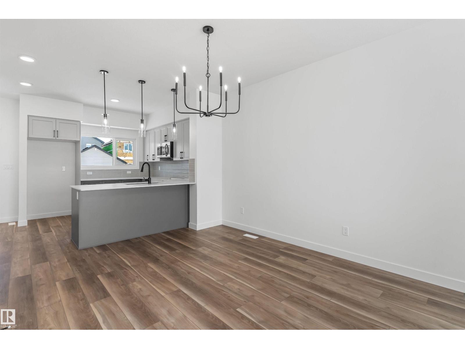 4203 63 ST - 11