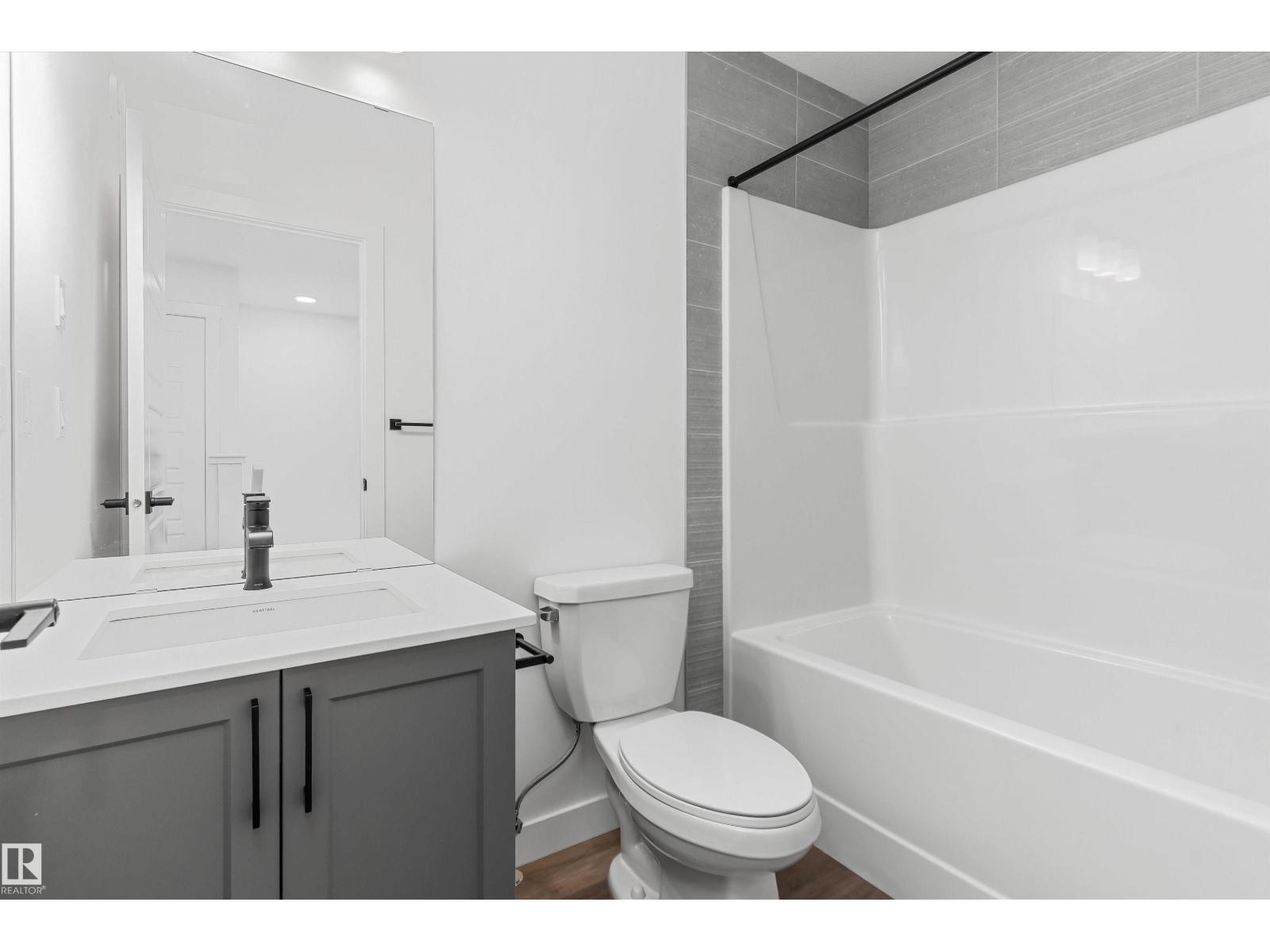 4203 63 ST - 21