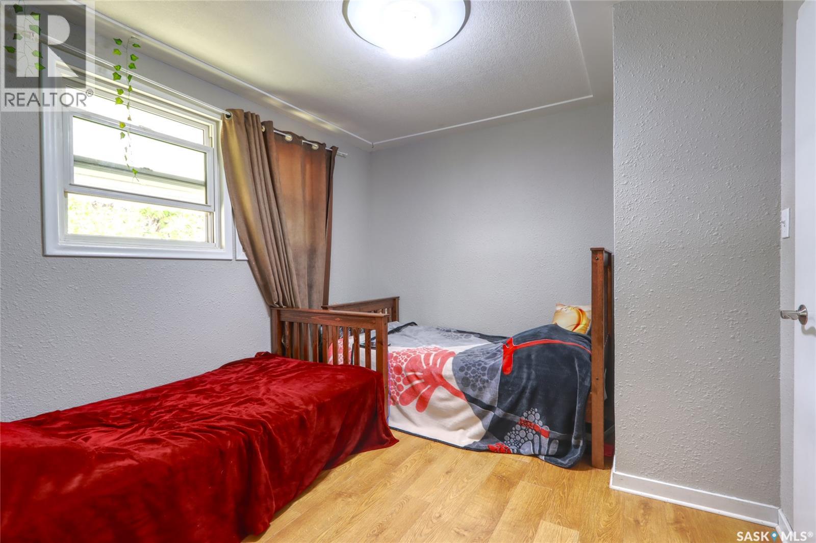 426 Robinson STREET - 10