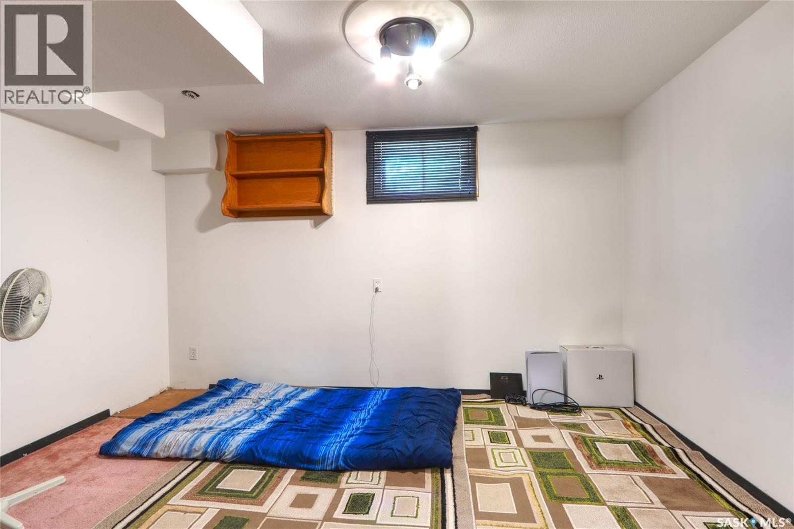 426 Robinson STREET - 13