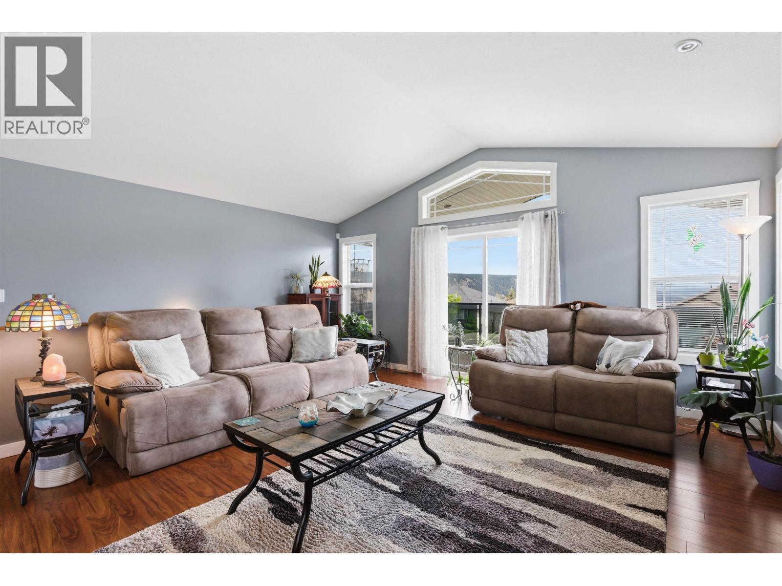 99 EAGLE CRESCENT - 17