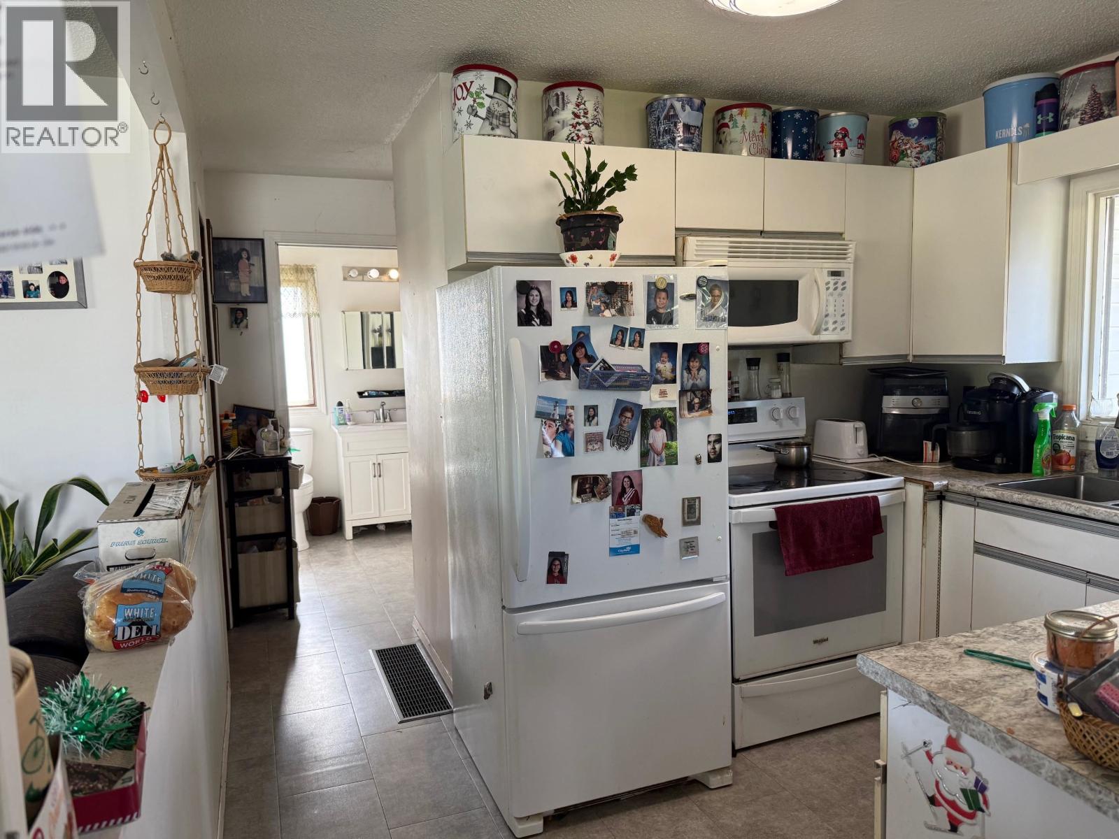 4372 12TH AVENUE - 6