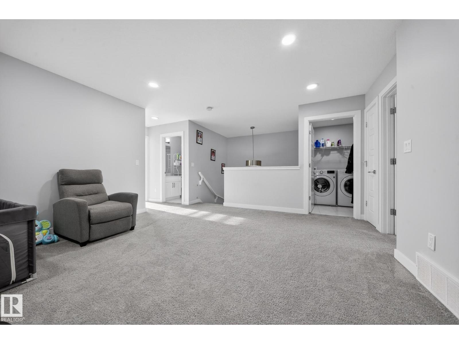 2084 GRAYDON HILL SW - 22