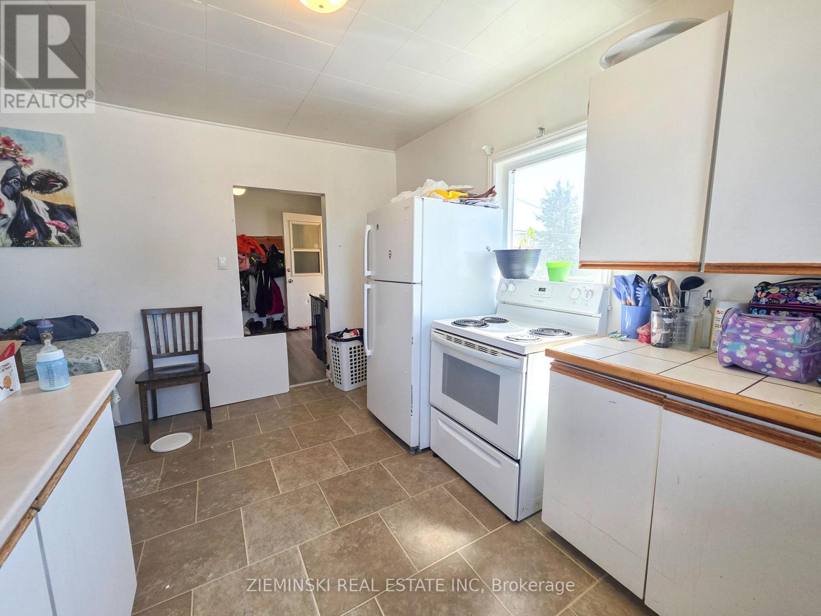115 POLLOCK STREET - 2