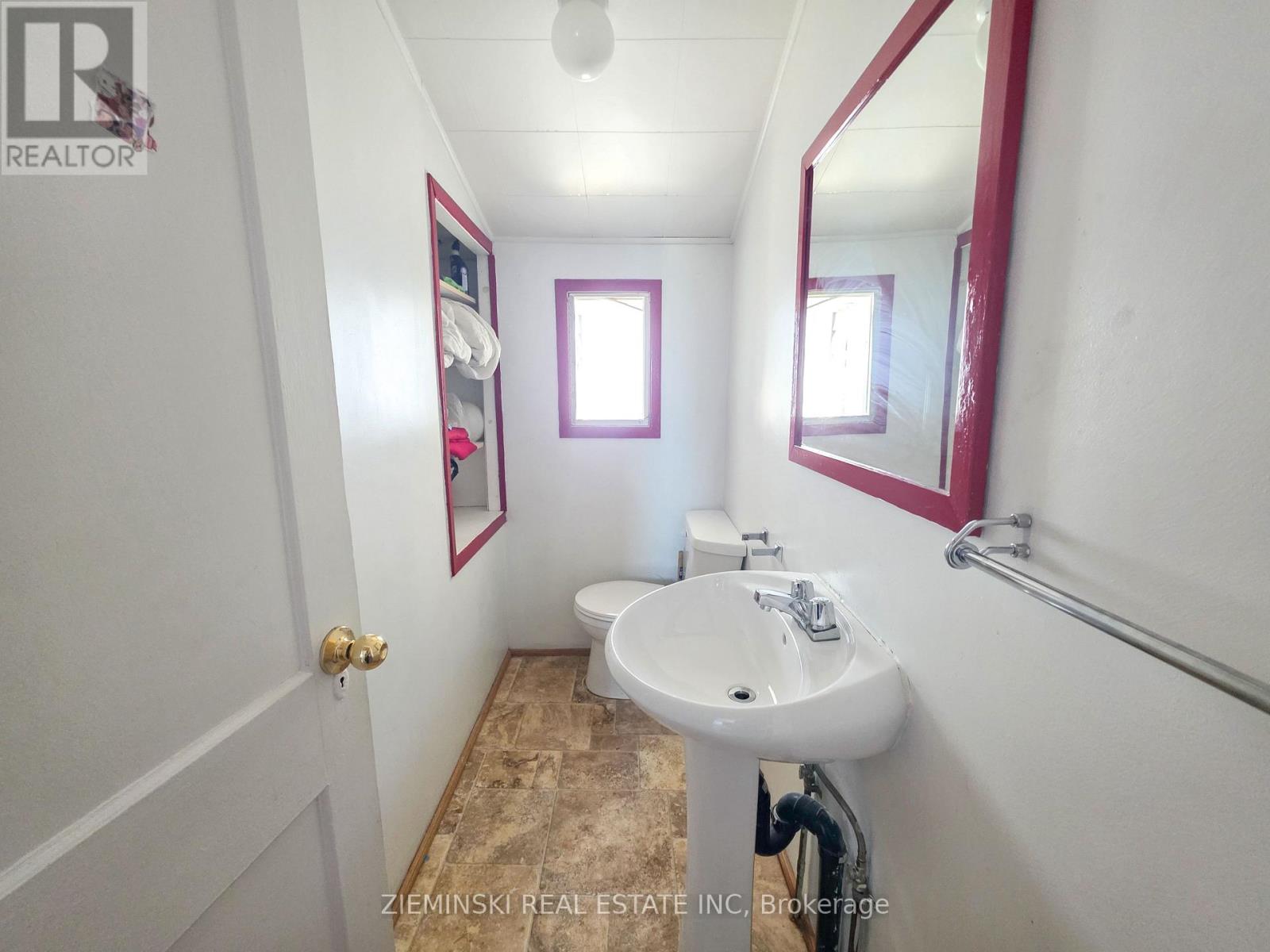 115 POLLOCK STREET - 7