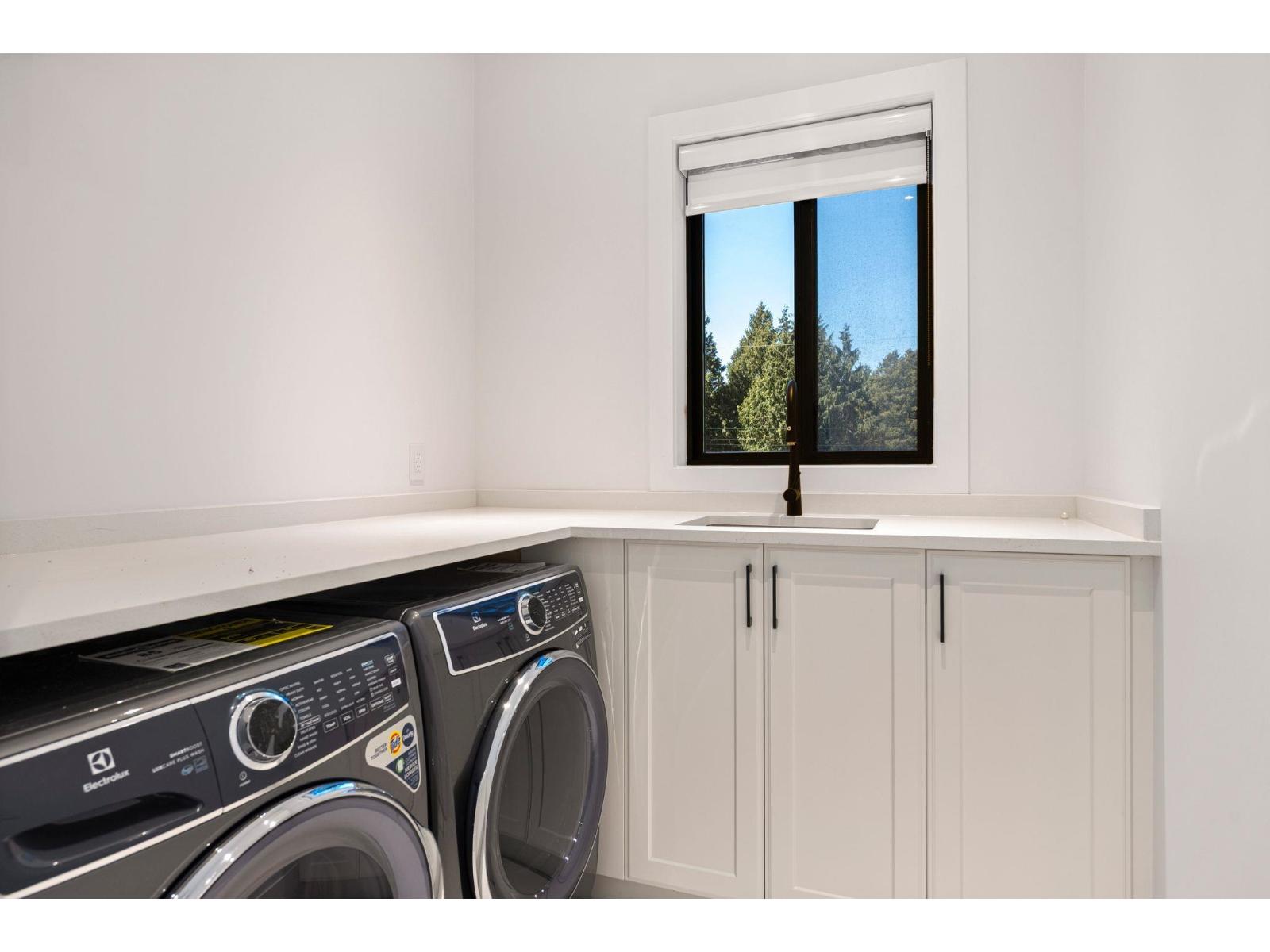 12686 25 AVENUE, Surrey